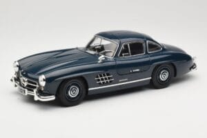 Mercedes 300 SL W198 Gullwing Tumesinine Minichamps 1:18 110037216 Metall
