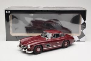 Mercedes 300 SL W198 Gullwing Tumepunane Minichamps 1:18 110037218 Metall - pilt 8/8