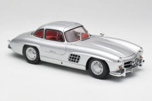 Mercedes 300 SL W198 Gullwing Hõbe Minichamps 1:18 180039000 Metall - pilt 6/8