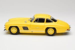 Mercedes 300 SL W198 Helekollane Minichamps 1:18 180039009 Metall - pilt 4/8