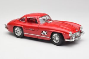Mercedes 300 SL W198 Red Metallic Bburago 1:18 3013-M1 Metall - pilt 6/8