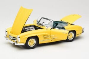 Mercedes 300 SL W198 Roadster Hardtop Signal Yellow Minichamps 1:18 180039044 Metall - pilt 2/9