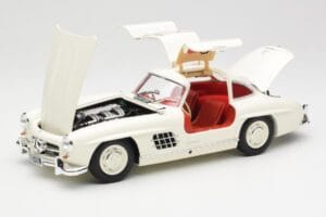Mercedes 300 SL W198 Valge Minichamps 1:18 180039006 Metall - pilt 2/8