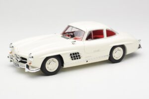Mercedes 300 SL W198 Valge Minichamps 1:18 180039006 Metall