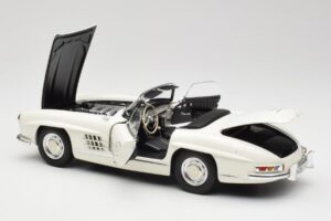 Mercedes 300 SL W198 Roadster Valge Pehme Katusega Minichamps 1:18 180039034 Metall - pilt 6/9