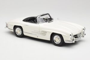 Mercedes 300 SL W198 Roadster Valge Pehme Katusega Minichamps 1:18 180039034 Metall - pilt 7/9