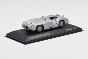 Mercedes 300 SLR #19 J.M. Fangio / S. Moss 24 Hours of Le Mans 1955 Minichamps 1:43 B66040253 Metall - pilt 2/4