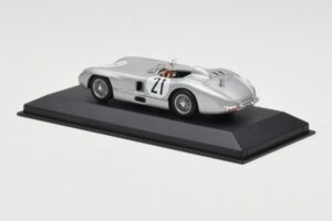 Mercedes 300 SLR #21 K. Kling / A. Simon 24 Hours of Le Mans 1955 Minichamps 1:43 432553021 Metall - pilt 3/4