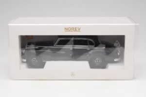 Mercedes 300 W186 Konrad Adenauer Norev 1:18 183707 Metall - pilt 9/9