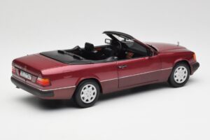 Mercedes 300CE-24 A124 Kabriolett Almandine Punane Metallik Norev 1:18 B66040616 Metall - pilt 3/8