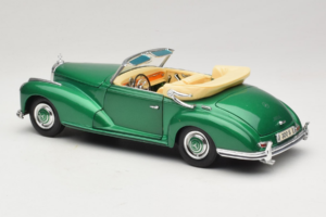 Mercedes 300S Cabriolet Green Metallic Maisto 1:18 52116 Metall - pilt 6/7