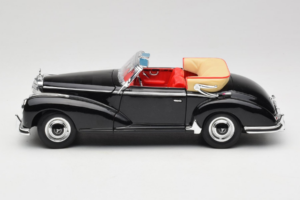 Mercedes 300S W188 Roadster Must Welly 1:18 801-3271398 Metall - pilt 4/8