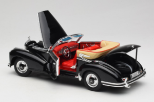Mercedes 300S W188 Roadster Must Welly 1:18 801-3271398 Metall - pilt 5/8