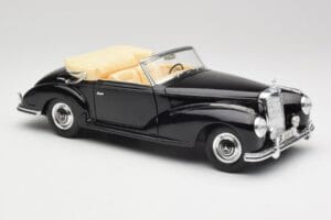 Mercedes 300SC W188 Obsidian Must Maisto 1:18 806B Metall - pilt 6/8