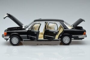 Mercedes 450 SEL 6.9 W116 Piiratud Väljaanne Norev 1:18 183458 Metall - pilt 4/8