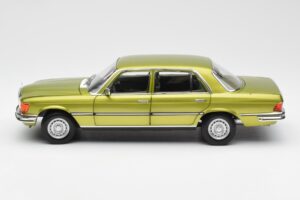 Mercedes 450 SEL W116 Citrus Roheline Diileri Väljaanne Norev 1:18 B66040683 Metall - pilt 4/8