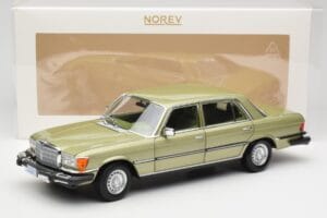 Mercedes 450 SEL W116 J.R. Ewing Dallas Hõbedroheline Norev 1:18 183975 Metall - pilt 8/8