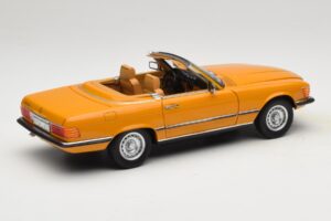 Mercedes 450 SL R107 Cayenne Orange Norev 1:18 183350 Metall - pilt 4/10