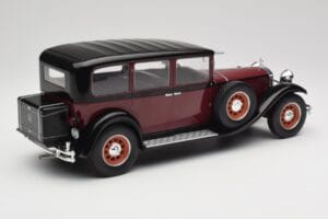 Mercedes 460 Nurburg W08 Must MCG 1:18 MCG18364 Metall - pilt 2/6
