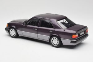 Mercedes 500 E W124 Bornit Metallic Norev 1:18 183948 Metall - pilt 7/8