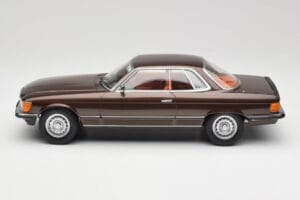 Mercedes 500 SLC C107 Beige Metallic KK-Scale 1:18 KKDC180851 Metall - pilt 3/6