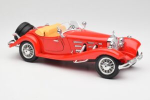 Mercedes 500K Roadster Punane Bburago 1:18 3020 Metall - pilt 6/8