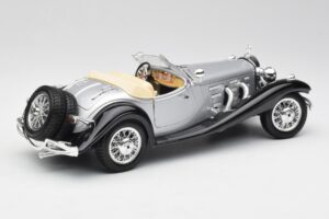 Mercedes 500K Roadster Hõbedane Bburago 1:18 3020-M1 Metall - pilt 3/8