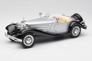 Mercedes 500K Roadster Hõbedane Bburago 1:18 3020-M1 Metall