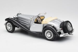 Mercedes 500K Roadster Hõbedane Bburago 1:18 3020-M1 Metall - pilt 5/8