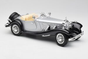 Mercedes 500K Roadster Hõbedane Bburago 1:18 3020-M1 Metall - pilt 6/8
