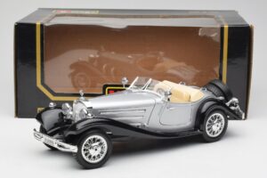 Mercedes 500K Roadster Hõbedane Bburago 1:18 3020-M1 Metall - pilt 8/8