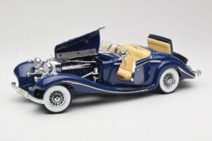 Mercedes 500K Special Roadster Sinine Maisto 1:18 56059 Metall - pilt 2/8