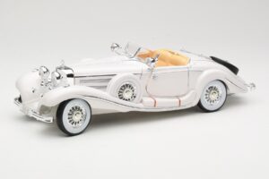 Mercedes 500K Special Roadster Valge Premiere Edition Maisto 1:18 536055 Metall