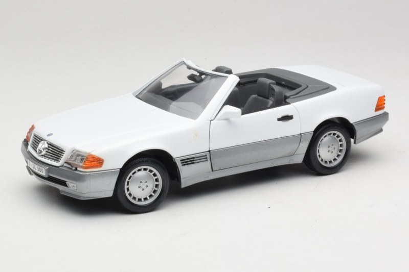 Mercedes 500 SL R129 Valge Roadtough 1:18 92048 Metall