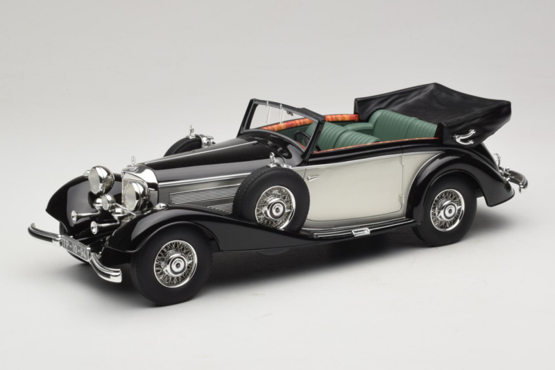 Mercedes 540K Kabriolett Must Hõbedane Cult Models 1:18 CML184-3 Metall
