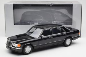 Mercedes 560 SEL W126 Must Diileri Väljaanne Norev 1:18 B66040599 Metall - pilt 8/8