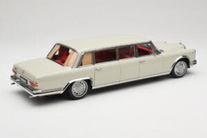 Mercedes 600 Pullman W100 Helehall NZG 1:18 B66040708 Metall - pilt 3/8