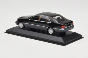 Mercedes 600 SEL W140 Black Metallic Minichamps 1:43 940035400 Metall - pilt 3/4
