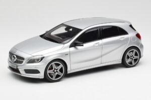 Mercedes A-Class W176 Polar Hõbe Norev 1:18 B66960139 Metall