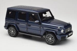 Mercedes AMG G 63 L W465 Tumedsinine Norev 1:18 B66960663 Metall - pilt 6/8