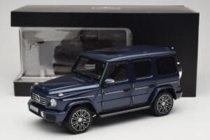 Mercedes AMG G 63 L W465 Tumedsinine Norev 1:18 B66960663 Metall - pilt 8/8