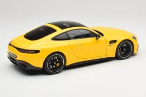 Mercedes AMG GT 43 C192 Turbo Sun Yellow NZG 1:18 B66960587 Metall - pilt 3/8