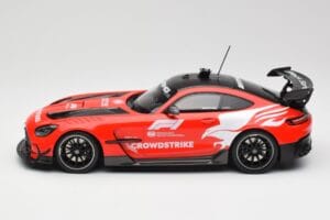 Mercedes AMG GT Black Series C190 Safety Car F1 2023 Minichamps 1:18 155032091 Metall - pilt 3/6
