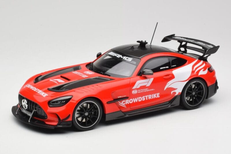 Mercedes AMG GT Black Series C190 Safety Car F1 2023 Minichamps 1:18 155032091 Metall