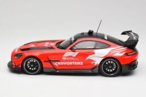 Mercedes AMG GT Black Series F1 Safety Car 2022 Minichamps 1:18 153032093 Metall - pilt 3/6