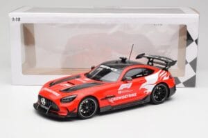 Mercedes AMG GT Black Series F1 Safety Car 2022 Minichamps 1:18 153032093 Metall - pilt 6/6