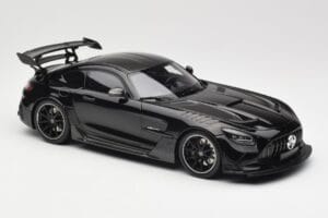 Mercedes AMG GT C190 Black Series Jet Black Metallic Minichamps 1:18 155032024 Metall - pilt 4/6