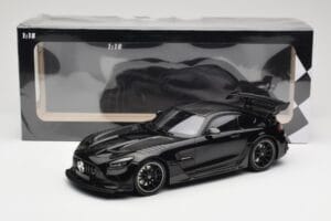 Mercedes AMG GT C190 Black Series Jet Black Metallic Minichamps 1:18 155032024 Metall - pilt 6/6