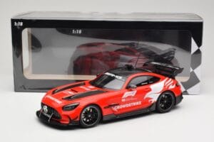 Mercedes AMG GT C190 Black Series Safety Car F1 2022 Minichamps 1:18 155032090 Metall - pilt 6/6