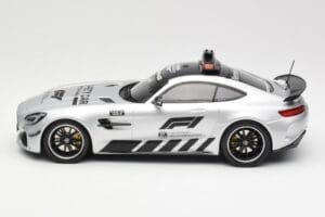 Mercedes AMG GT R C190 Safety Car F1 2019 Minichamps 1:18 155036090 Metall - pilt 3/6